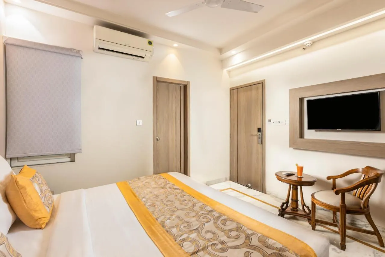 Hotel Star By Star Group- Near Delhi Airport New Delhi 3*,