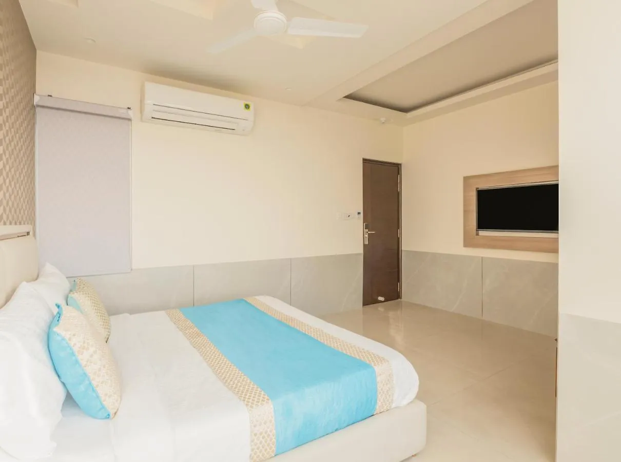 Hotel Star - Near Delhi Airport Neu-Delhi 3*,  Indien