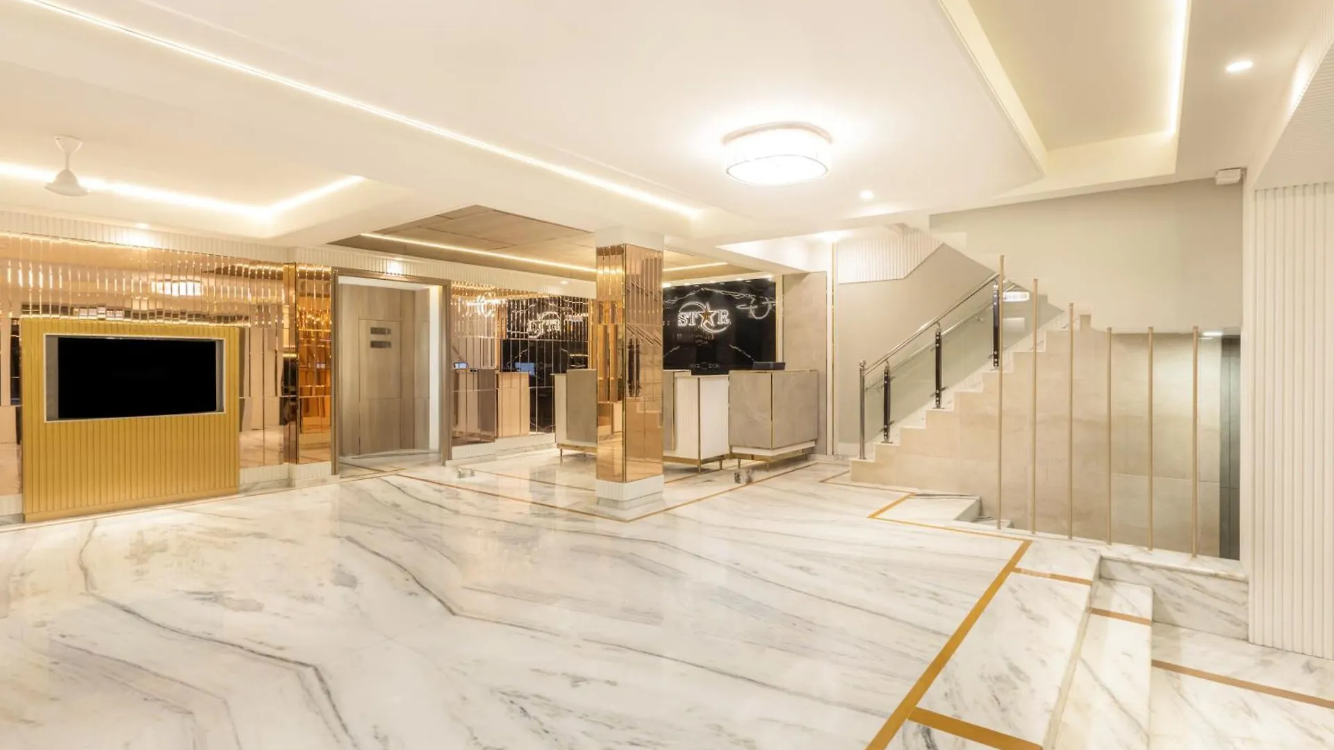 Hotel Star By Star Group- Near Delhi Airport New Delhi 3*,  India