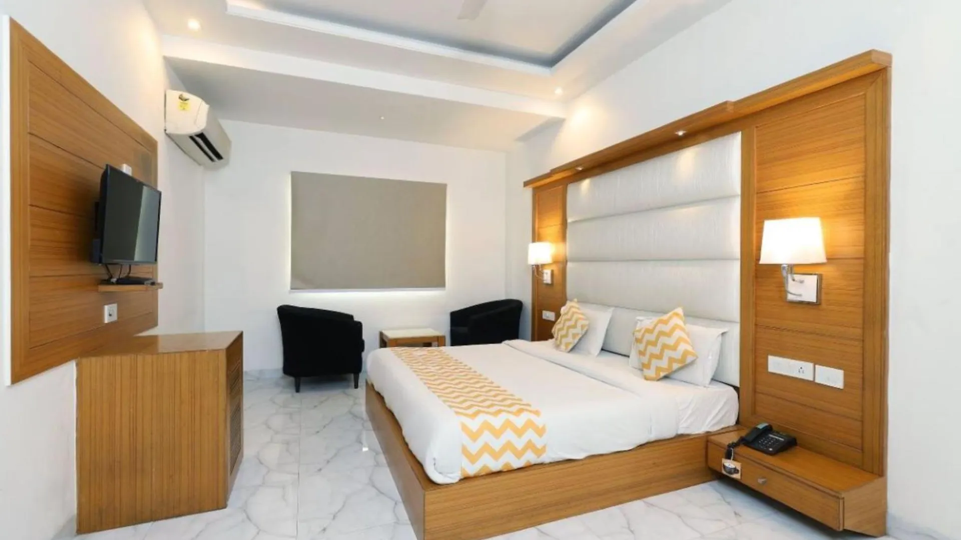 Hotel Star By Star Group- Near Delhi Airport New Delhi