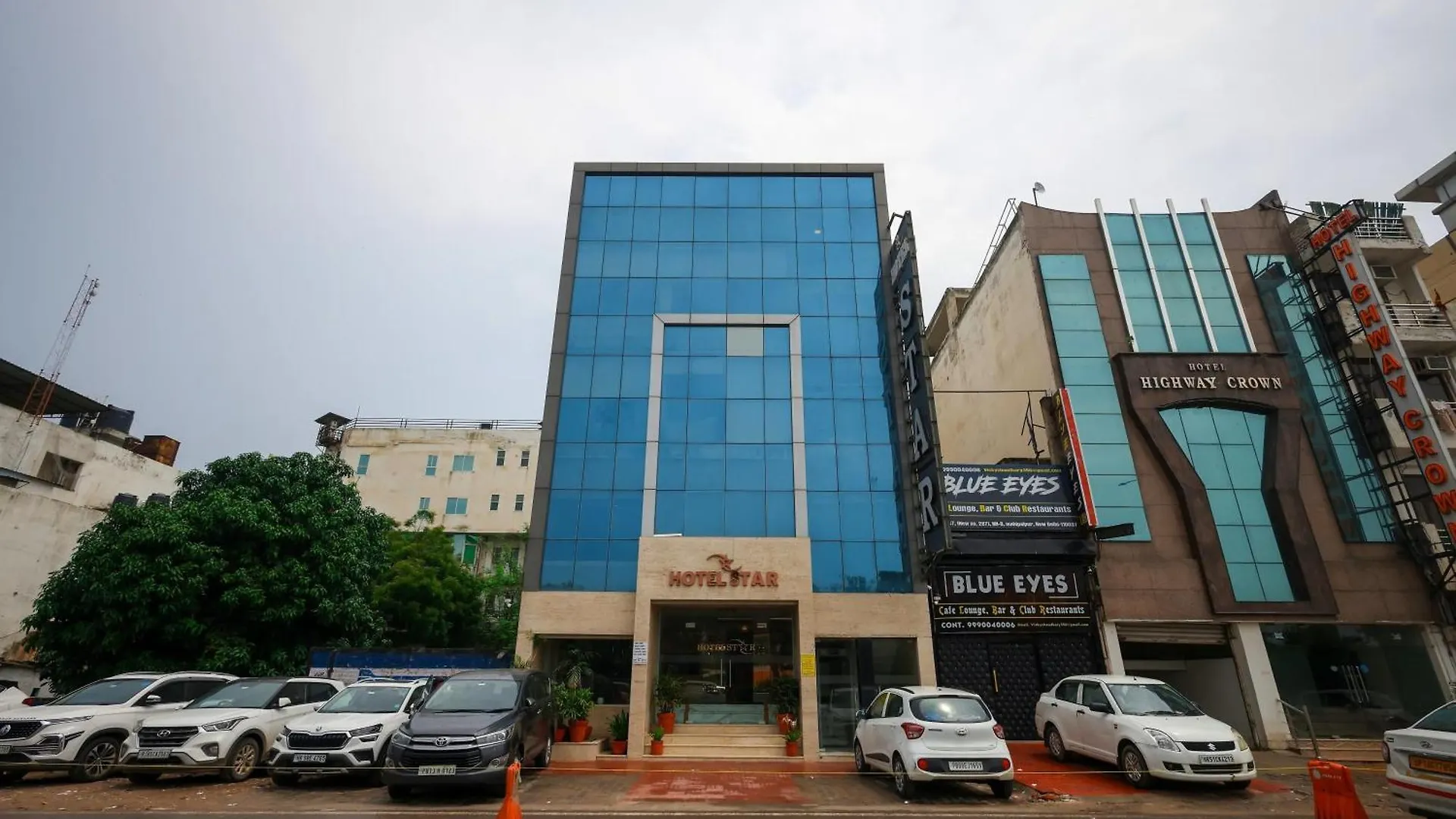 Hotel Star By Star Group- Near Delhi Airport New Delhi