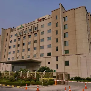 4* Hotel Red Fox By Lemon Tree Hotels, Delhi Airport